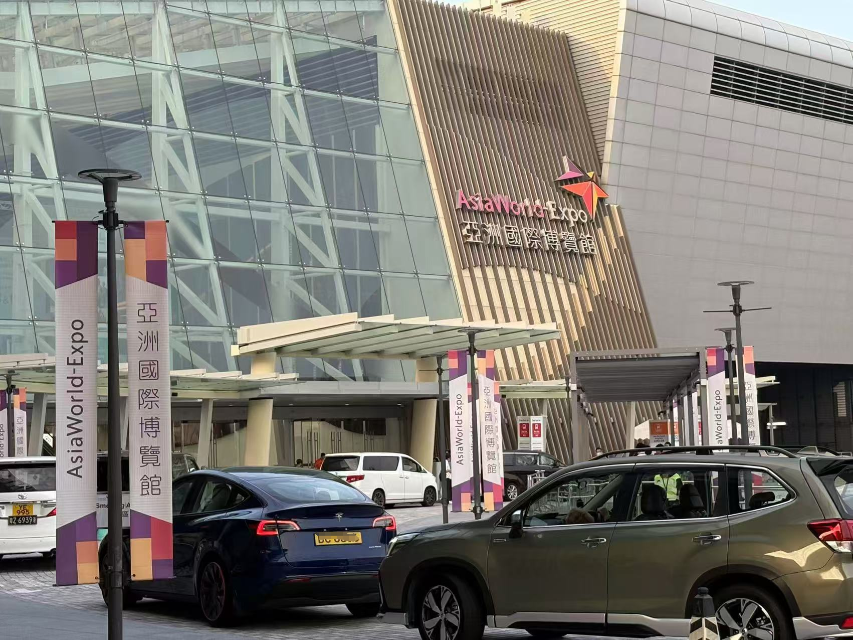 La participation de la société GY au salon des produits d'activités de plein air Global Sources qui s'est tenu à Hong Kong le 27 octobre a été un grand succès et a attiré de nombreux nouveaux clients.