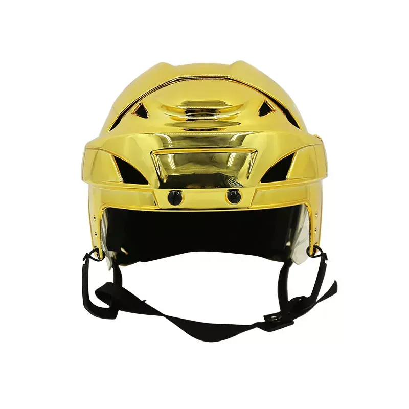 Casque de joueur de hockey avec or électrolytique